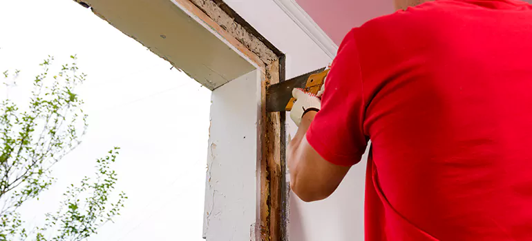 Residential Accordion Door Repair in Pine Hills, FL